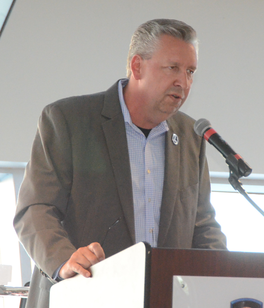 Howard Hitchcock speaking LCCA Convention in Concord, NC